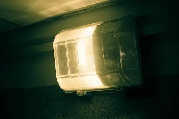 O que são luminárias de emergência à prova explosão?