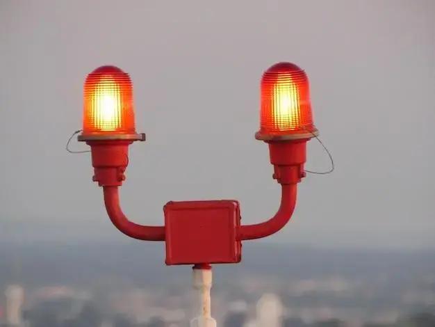 Benefícios de usar luminárias de emergência à prova explosão